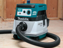 New Makita 18V X2 Cordless Vacuum with AWS (XCV22)